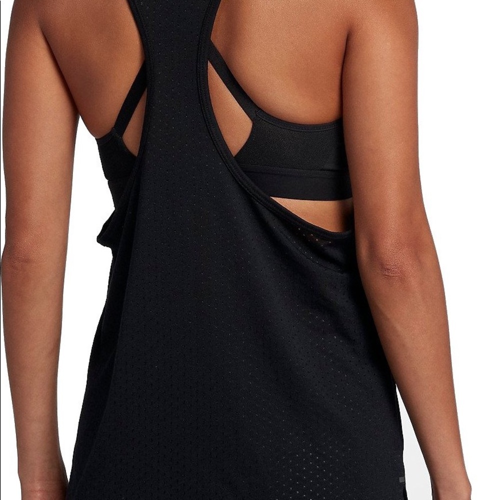 NWT Nike: Extra Small Black 3 Check Breathable Workout Tank - Picture 10 of 11